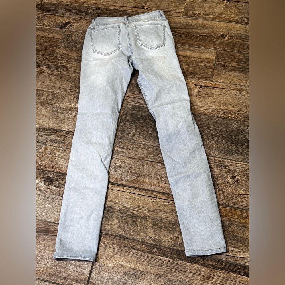 Jeans Like New (e)​​​​ - Picture 3 of 7